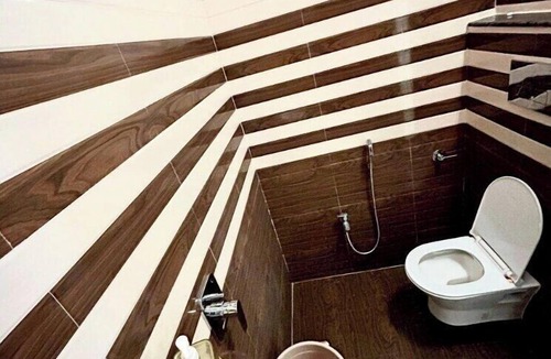 Varanasi House | S R GUEST HOUSE