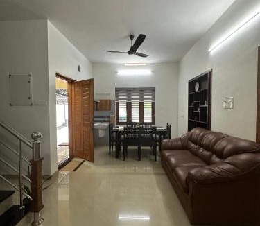 Kozhikode House | Saaketh Holiday Home