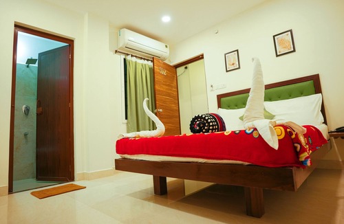 Heritage Town Hotel | Saara Inn