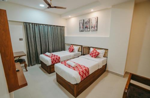 Rajajinagar Hotel | Saavees Residency