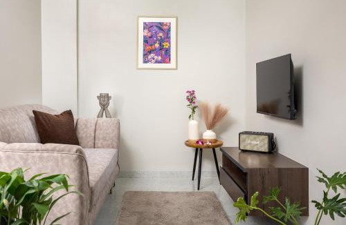 Pardi Hotel | Saavi Suites