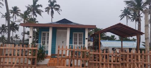 Mayyanad Hotel | Sabuz Lake and Beach Resort
