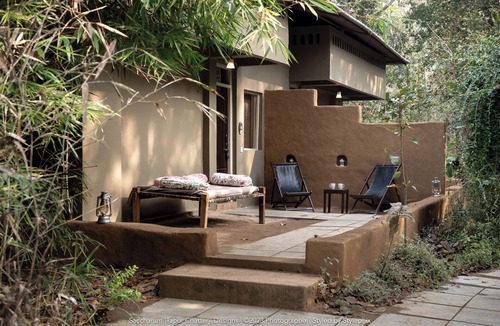 Mukki Hotel | Saccharum Safari Lodge