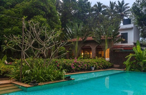 Khalapur Villa | SaffronStays Ambe Moha - 2BHK Veg Villa with Pool, Gazebo, Library & Mango Groves in Karjat