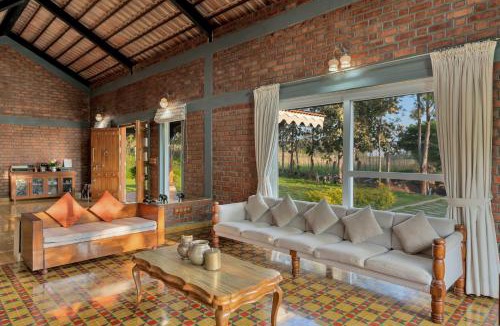 Denkanikota Villa | SaffronStays Amodhini Farmstay