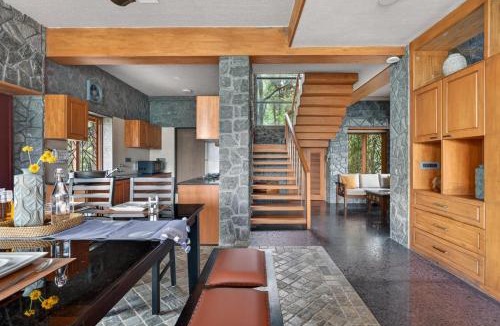 Kotagiri Villa | SaffronStays Blooming Stone