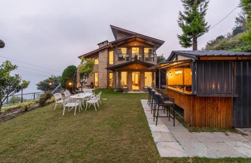 Amritpur Villa | SaffronStays Fragrant Hills Cottage