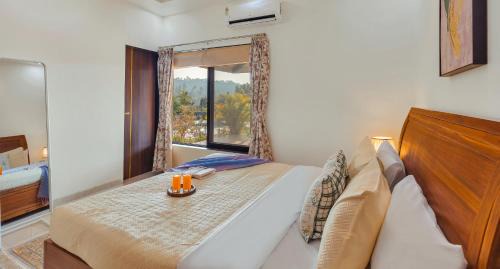 Pali Villa | SaffronStays Green Lawns