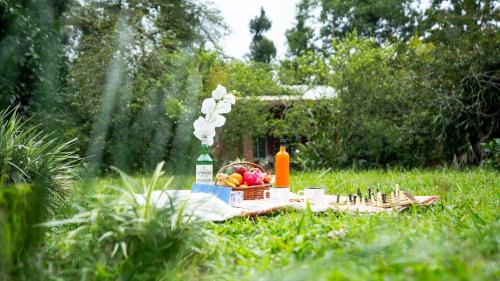 Alur House | SaffronStays Robin Woods