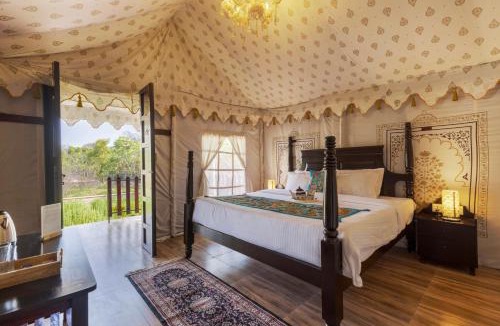 Jaipur Villa | SaffronStays Raj Reverie Maharaja Tent Suites