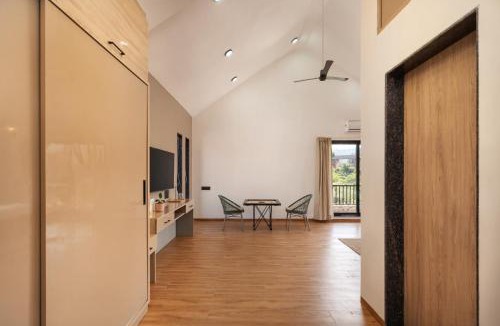 Uddar Villa | SaffronStays Sunset Glow