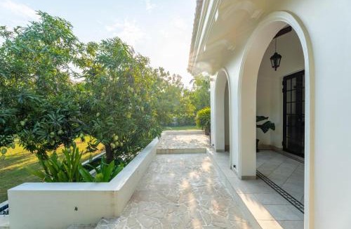 Cheyyur Villa | SaffronStays Yutori