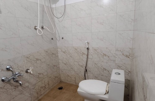 Hassan Hotel | Sagayi international resort