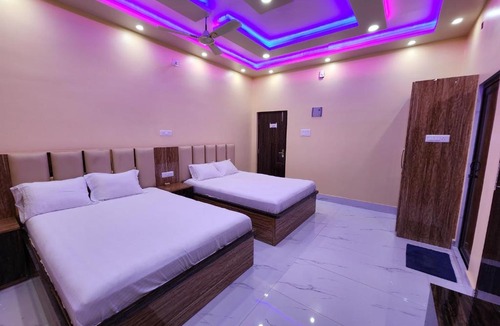Krishnanagar House | Saha Guest House & Restaurant