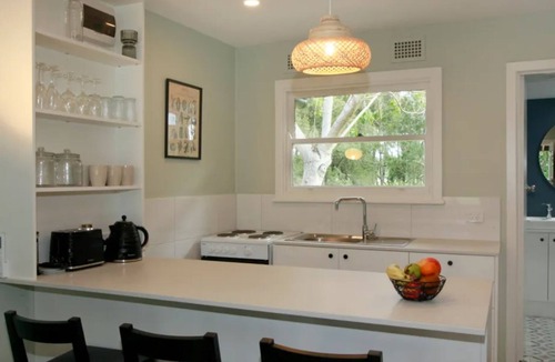Anna Bay House | Sahara Trails 'Cabin 3' - WiFi, Air Conditioning, Horse Riding and much more !