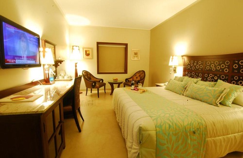Andheri East Hotel | Sai Palace Hotel