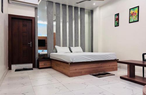 Hazaribagh Hotel | Saini Hotel