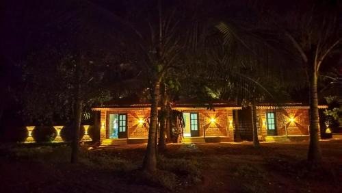 Guhagar Villa | Saka kadams home stay