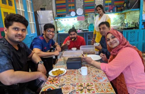 Jogeshwari West Hostel | Salaam Namastey Backpackers