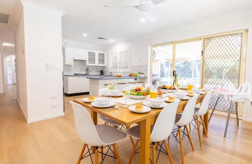 Salamander Bay House | Salamander Sanctuary, 204 Salamander Way - pool, pets, linen, aircon, Wi-Fi
