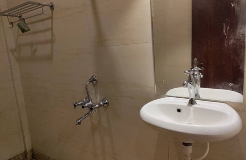 Jhargram Hostel | Salboni Retreat