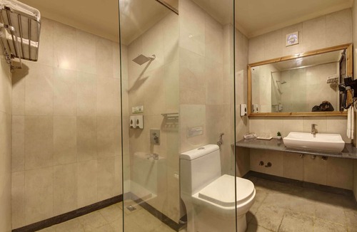 Okhla Hotel | Saltstayz Select - Nehru Place & New Friends Colony