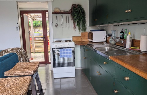 Arthur River Cottage | Salty Devil's Rest - Coastal Wilderness Shack