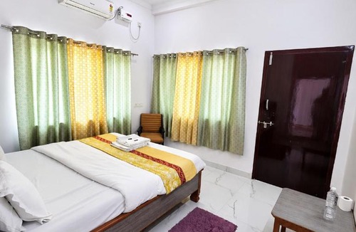 Sarnath House | Samarpan Stay Inn