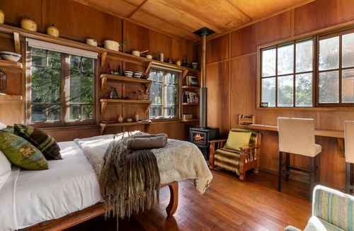 Verrierdale Cabin | Sanctuary Cabin: Solo-Friendly Retreat w/Loft, Burner & Solar Power