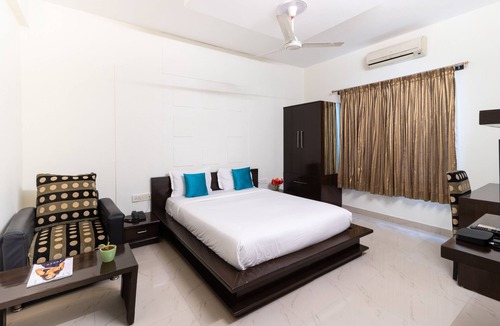 Domlur Hotel | Sanctum Suites Domlur Bangalore