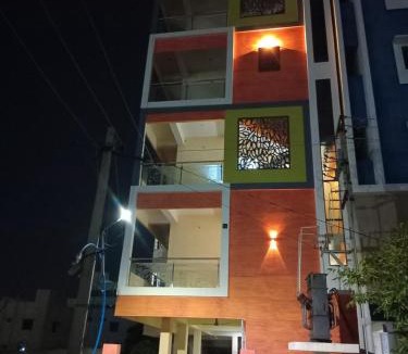 Tirupati House | Santhi Homestay Apartments