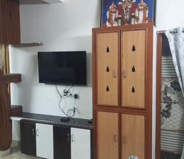 Tirupati House | Santhi Homestay Apartments