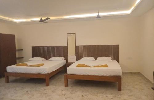 Madurantakam Hotel | SANTHOSH RESIDENCy