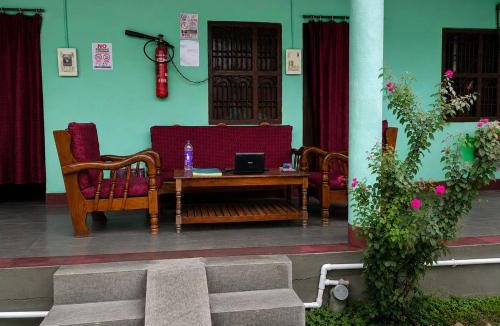 Muzaffarpur Cabin | santosh lodge
