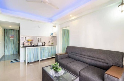 Fatona House | Sapna Homes 1 Bedroom apt-2, 5 min walk to beach