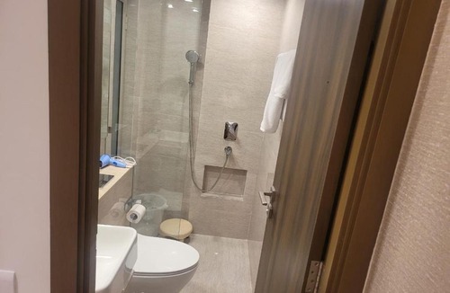 Hiranandani Gardens Apartment | Sapphire Asta- Regent Hills