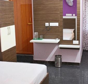 Wilson Garden House | Sapphire Inn