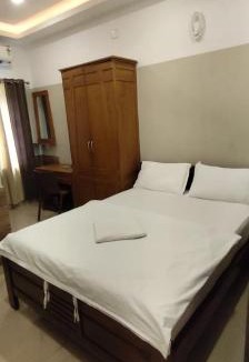 Alwaye Hotel | SAPPHIRE INN