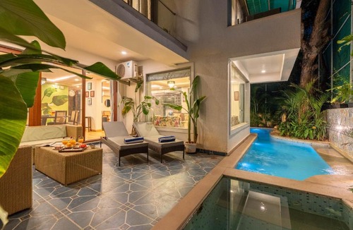 Marna Villa | Sapphire Sands by StayVista with Pvt Pool, 4 Jacuzzi at Siolim, Goa