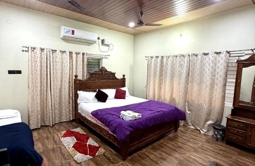 Kamalapur House | Saptami Hampi Homestay