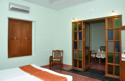 Chidambaram Hotel | Saradharam Heritage Hotel Lakshmi Vilas
