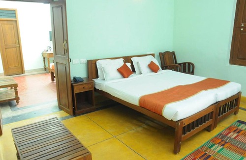 Chidambaram Hotel | Saradharam Heritage Hotel Lakshmi Vilas