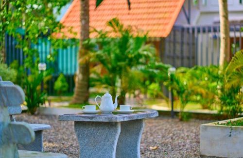 Varkala House | Sarang Resort Varkala by VOYE HOMES - Rooms & Pool Villas