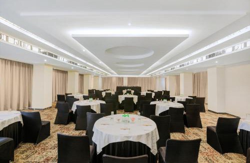 Indore Hotel | Sarovar Portico , Indore