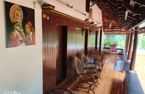 Kuravilangad Apartment | Sarovaram Heritage Homestay, staying guests for all functions