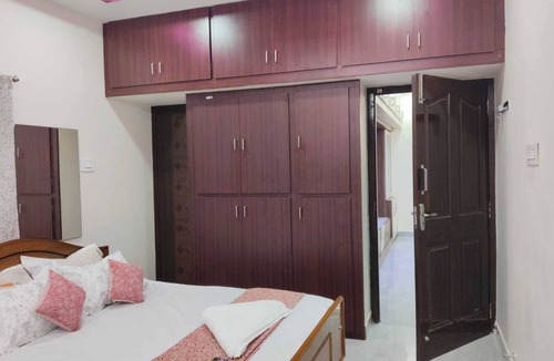 Tiruchirappalli Hotel | Sarvik Residency