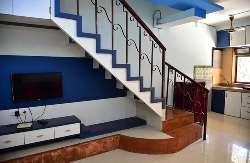 Paud Apartment | Sathe Villa Aroma