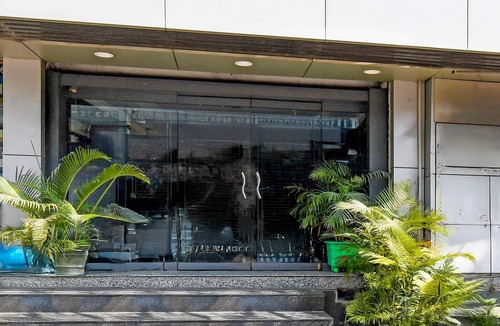 Raipur House | Saver SingleHotel Okasu