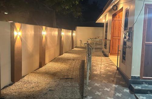 Varkala Hotel | SBJ Road House