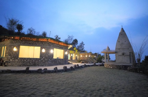 Dehradun House | Scenic & Beautiful Cottages for self awareness, nature and healing. (Room 4)
